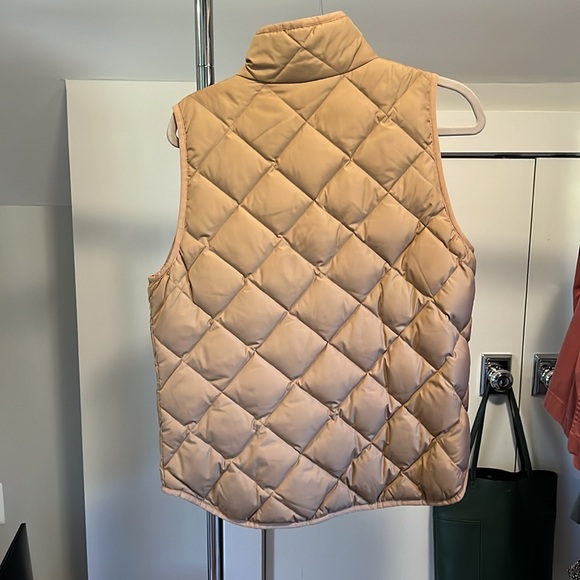 Jcrew barely used tan vest - Picture 3 of 3